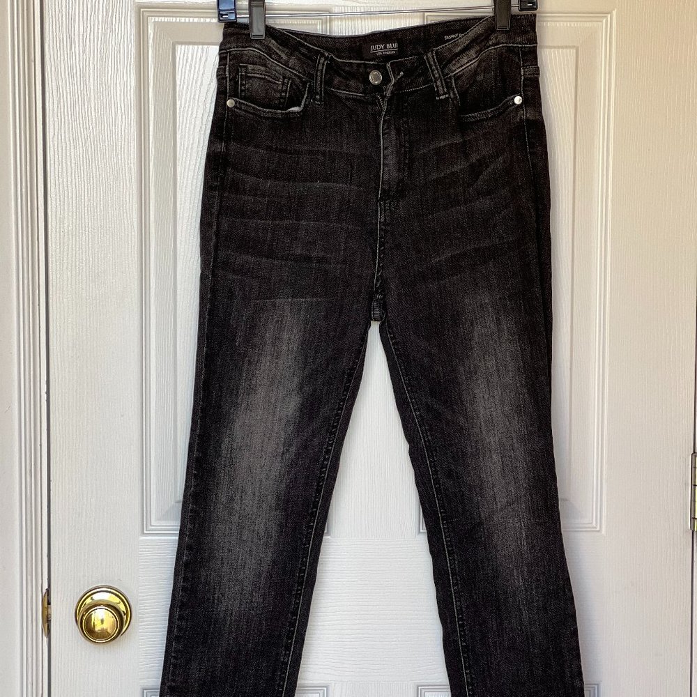 JUDY BLUE BLACK WASH SKINNY FIT JEANS SIZE 9/29